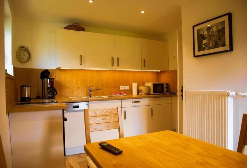 标准工作室, Gästehaus Weller