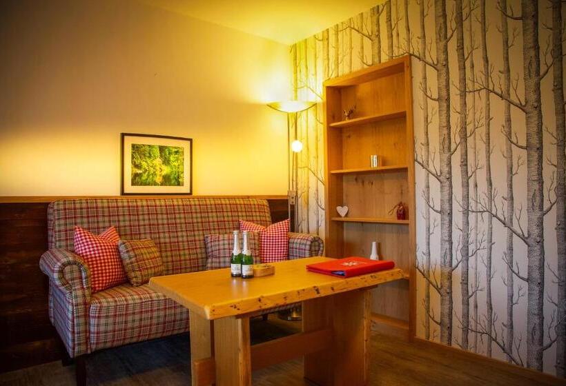 标准工作室, Gästehaus Weller