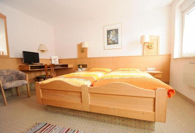 غرفة قياسية, Gästehaus Wieghardt