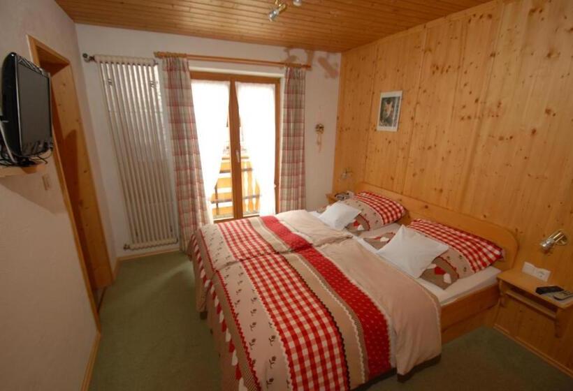 标准间带阳台, Landhaus Bergleben