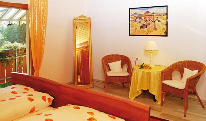 Апартаменты 1 Спальня с Балконом, Pension Haus Rose