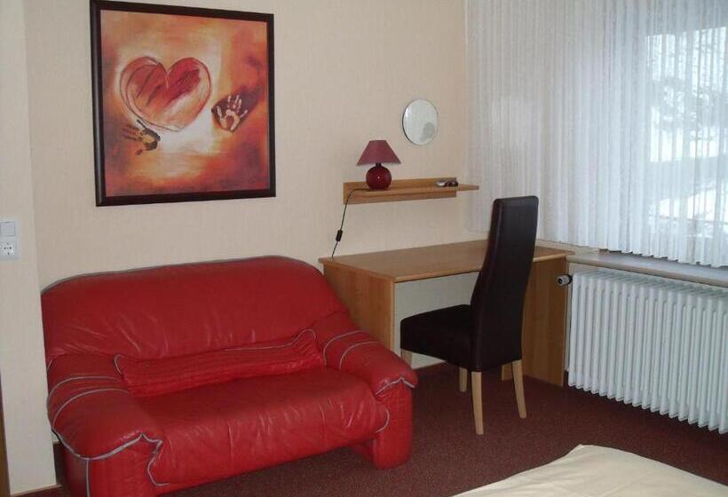 スタンダードルーム, Aktivpension Regenbogen