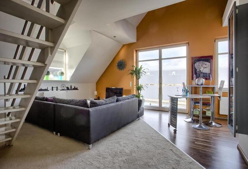 舒适套房, Villa Eltins