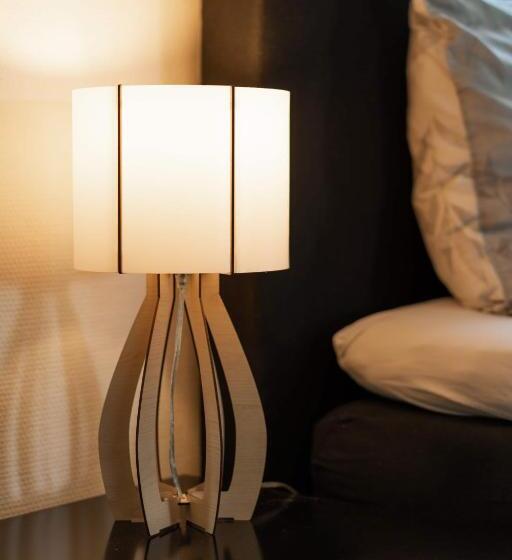 豪华套房, Villa Eltins