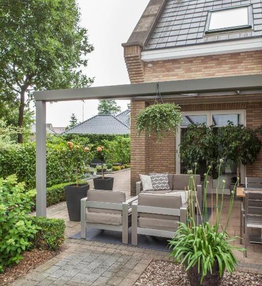 套房, Villa Eltins