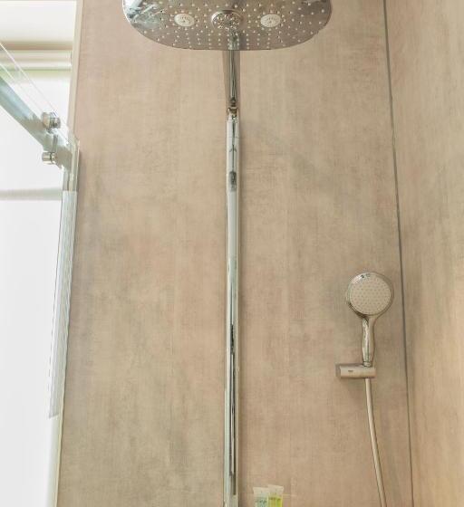 套房, Villa Eltins