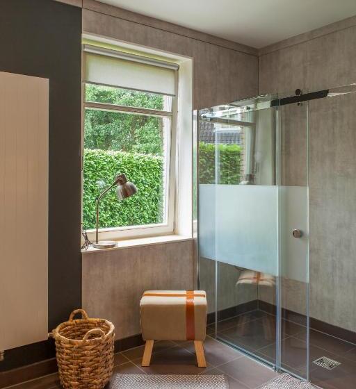 套房, Villa Eltins