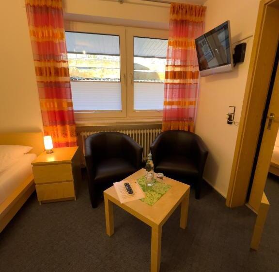 Номер Стандарт, Haus Christel