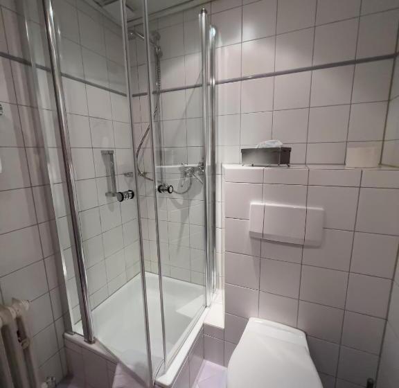 Номер Стандарт, Haus Christel