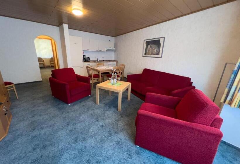 Апартаменты 2 Спальни, Haus Christel