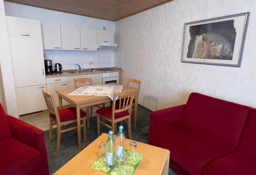 Апартаменты 2 Спальни, Haus Christel