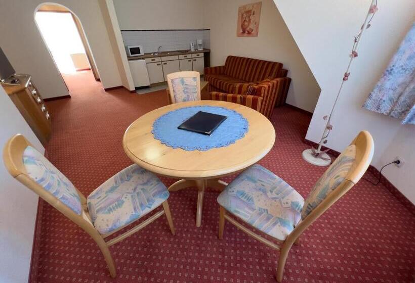 Апартаменты 1 Спальня, Haus Christel