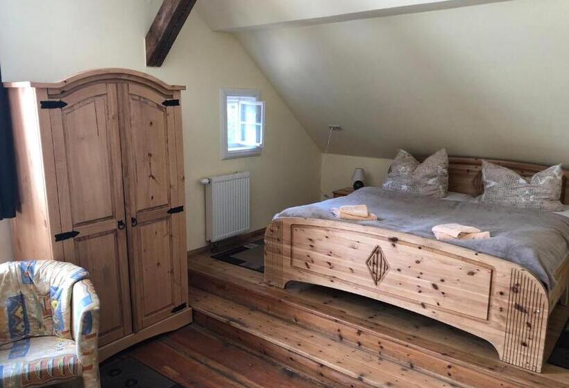 Номер Стандарт, Museumsherberge Glashütte