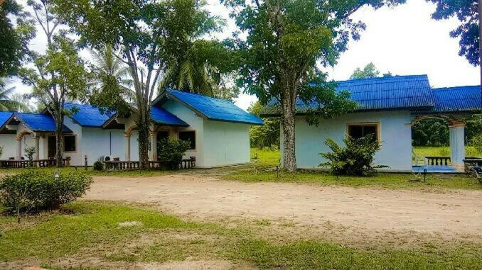 بنجلو قياسى, Thai Muang Resort