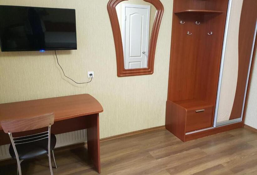 اتاق استاندارد یک تخته با سرویس بهداشتی مشترک, гостевой дом ник