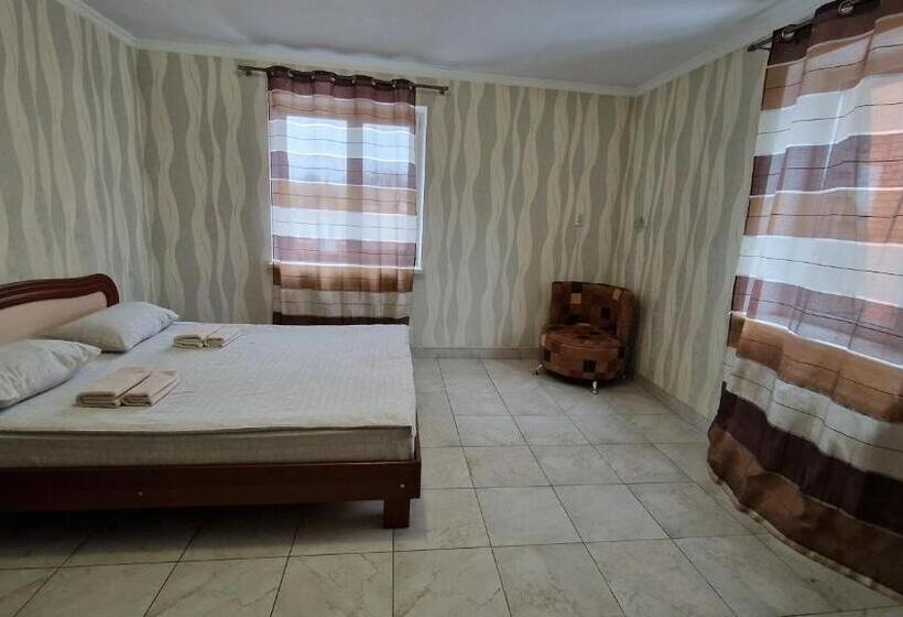 ویلای 2 خوابه, гостевой дом ник