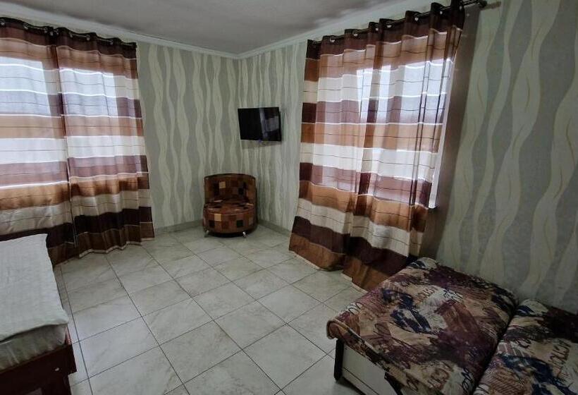 ویلای 2 خوابه, гостевой дом ник