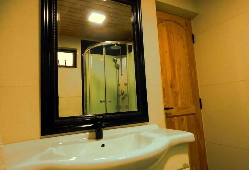 اتاق استاندارد, Hostal Plaza Maule