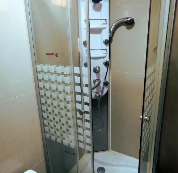 اتاق لوکس, Hostal Plaza Maule