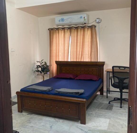 Chambre Standard Lit King Size, Elysium Inn