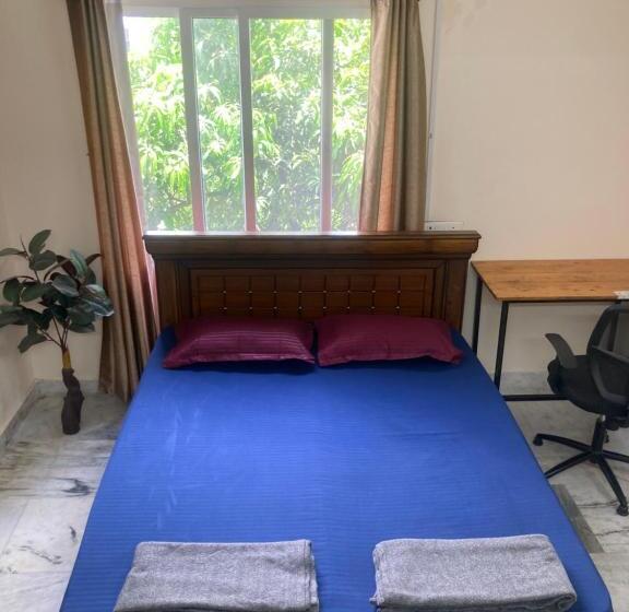 Chambre Standard Lit King Size, Elysium Inn