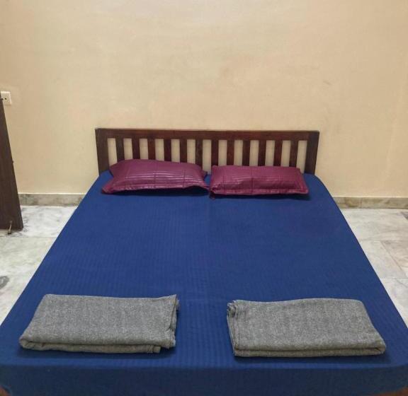 Chambre Deluxe, Elysium Inn