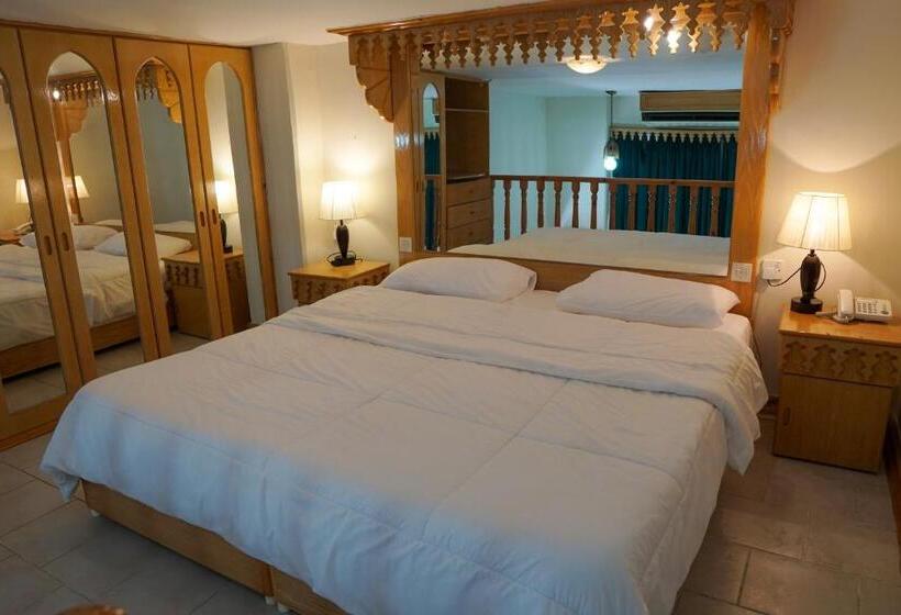 آپارتمان 2 خوابه, Kuwait Palace