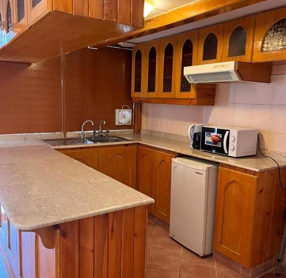 آپارتمان 1 خوابه, Kuwait Palace