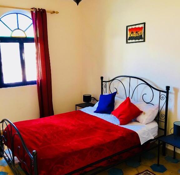 سوییت, Camping & Hôtel Le Calme