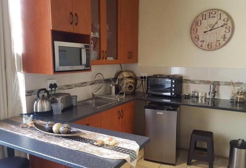 Апартаменты Deluxe 1 Спальня, Villa Mikamora