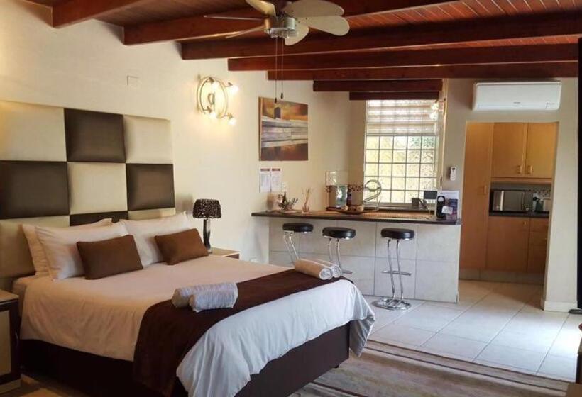 Студия Стандарт, Villa Mikamora