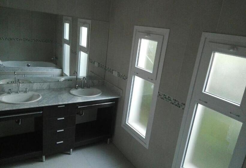 스탠다드 룸 킹사이즈 침대, Hosteria Ruphay