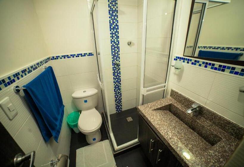 استودیوی استاندارد, Ocean Blue Beach