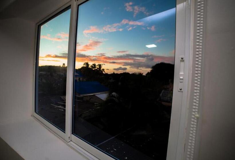 اتاق سوپریور خانوادگی, Ocean Blue Beach