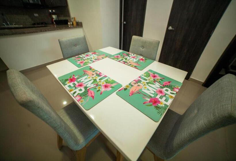 استودیوی استاندارد, Ocean Blue Beach