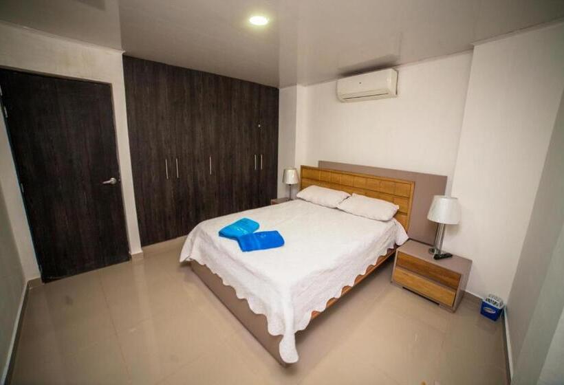 استودیوی استاندارد, Ocean Blue Beach