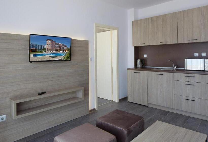 침실 1개 디럭스 아파트, Complex Moskoyani