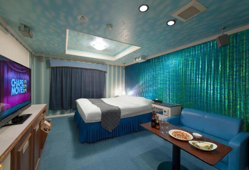 キングサイズベッドのスタンダードルーム, ホテル ムービームービー 岐阜