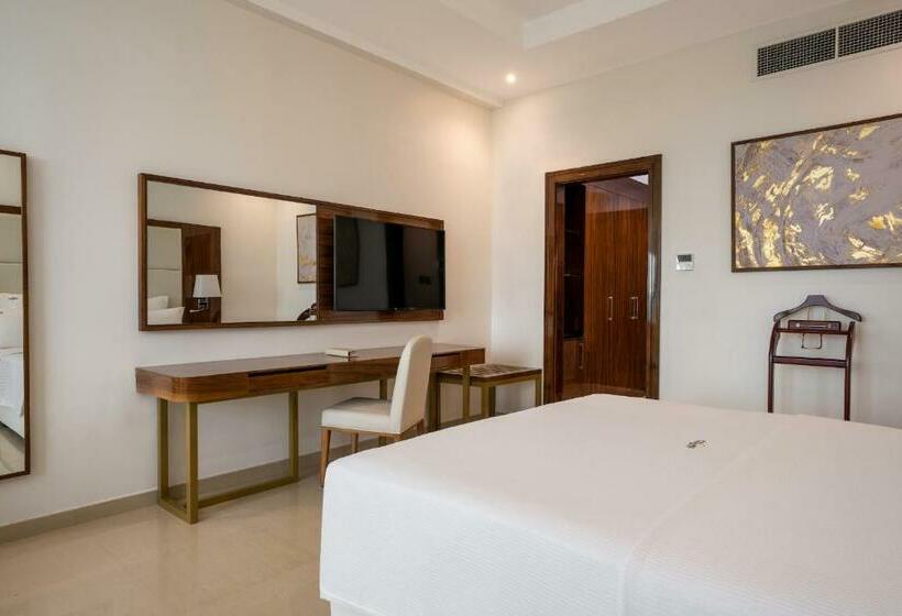 سوییت جونیور, Pyramid Continental