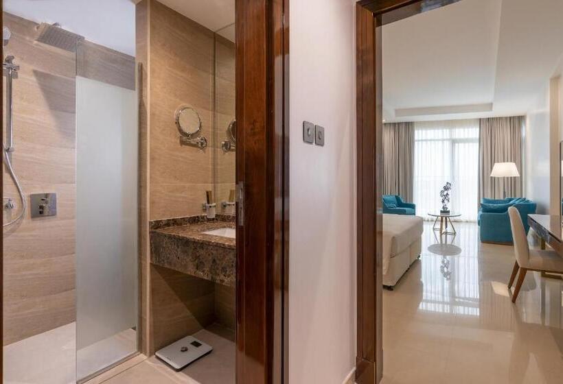 سوییت جونیور, Pyramid Continental