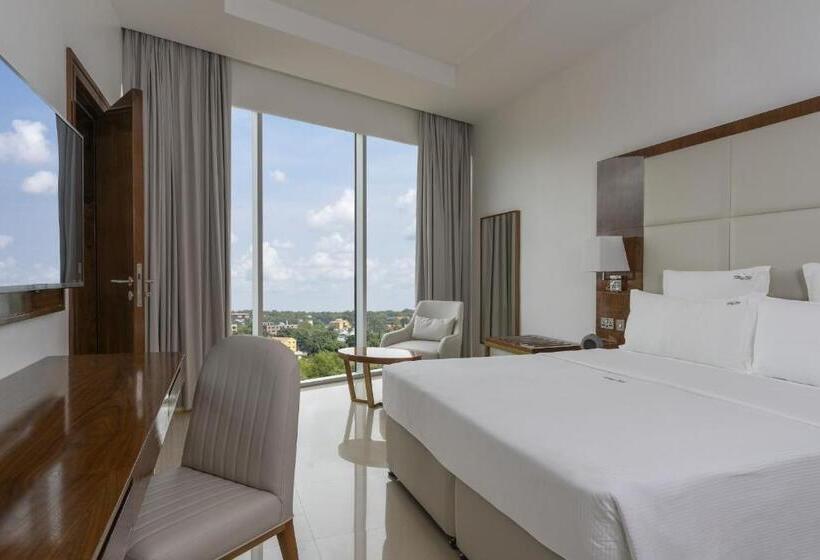 سوییت, Pyramid Continental