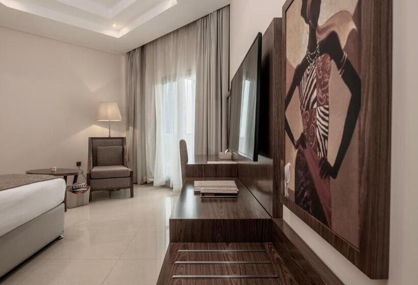 اتاق سوپریور, Pyramid Continental