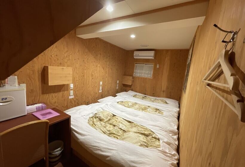 חדר סטנדרט לשלושה, Guesthouse Otaru Wanokaze