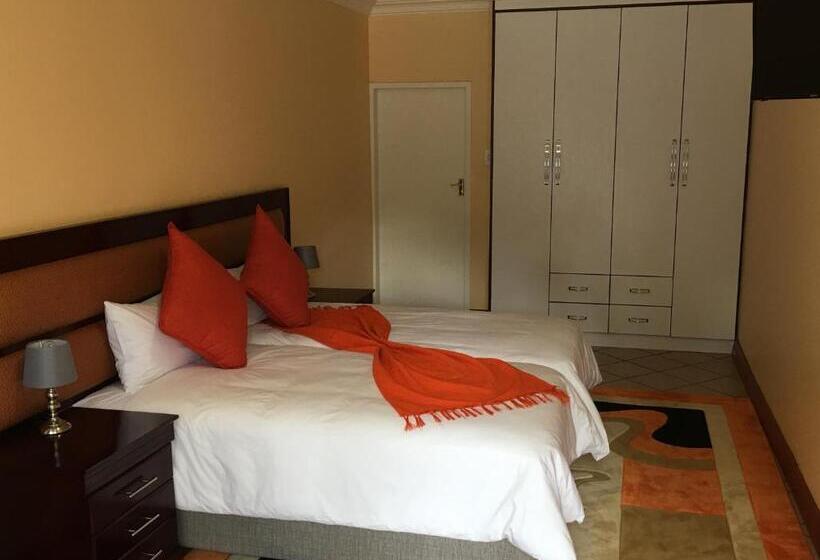 디럭스 룸, Riverton Manor