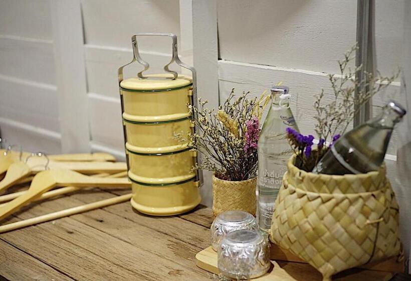 스탠다드 룸, The Good Days