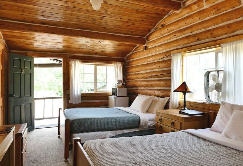 Семейный Номер, Trail Shop Inn