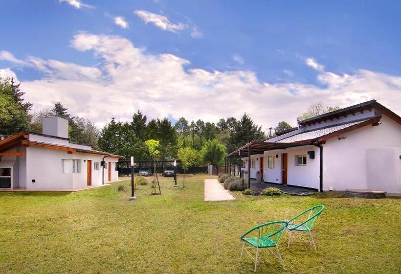 شقة غرفة واحدة, Altos Del Rio