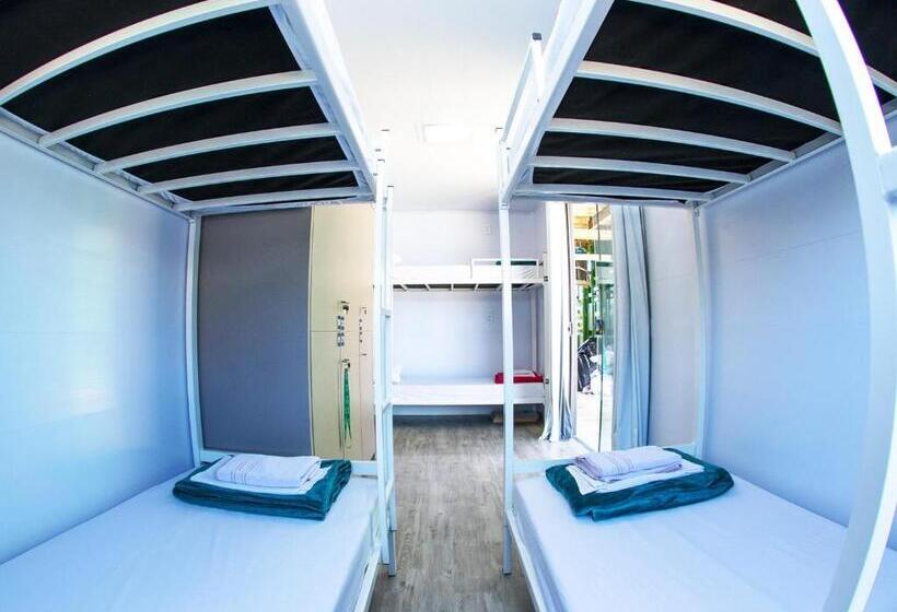 מיטה בחדר משותף, Innbox   Praia Do Rosa