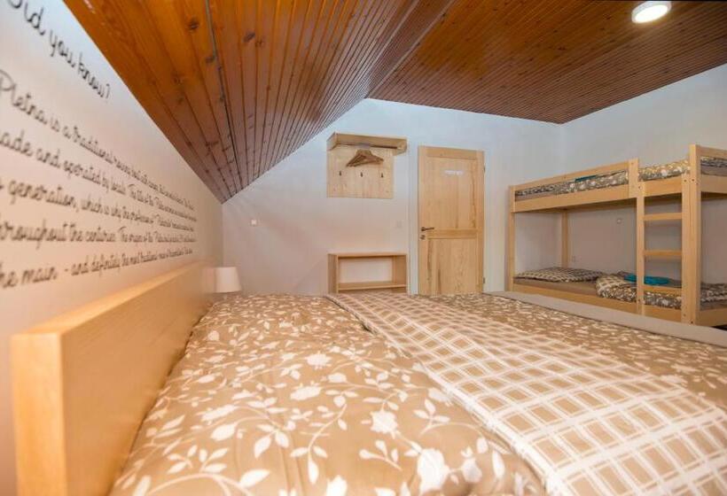 اتاق استاندارد با سرویس بهداشتی مشترک, Vila Lipa