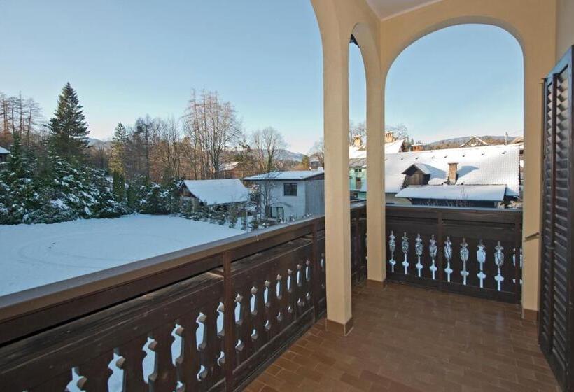 اتاق استاندارد با سرویس بهداشتی مشترک, Vila Lipa